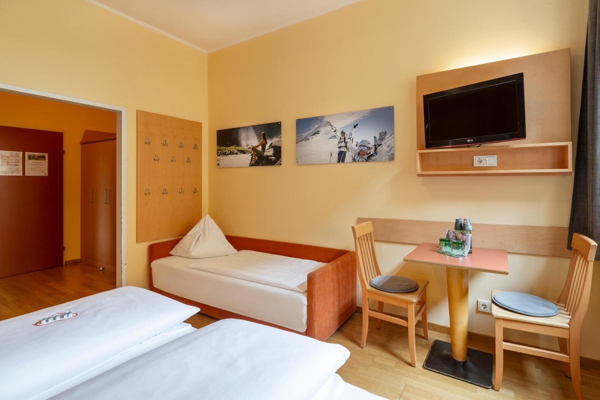 Jufa Hotel Kaprun - Summercard Included Экстерьер фото