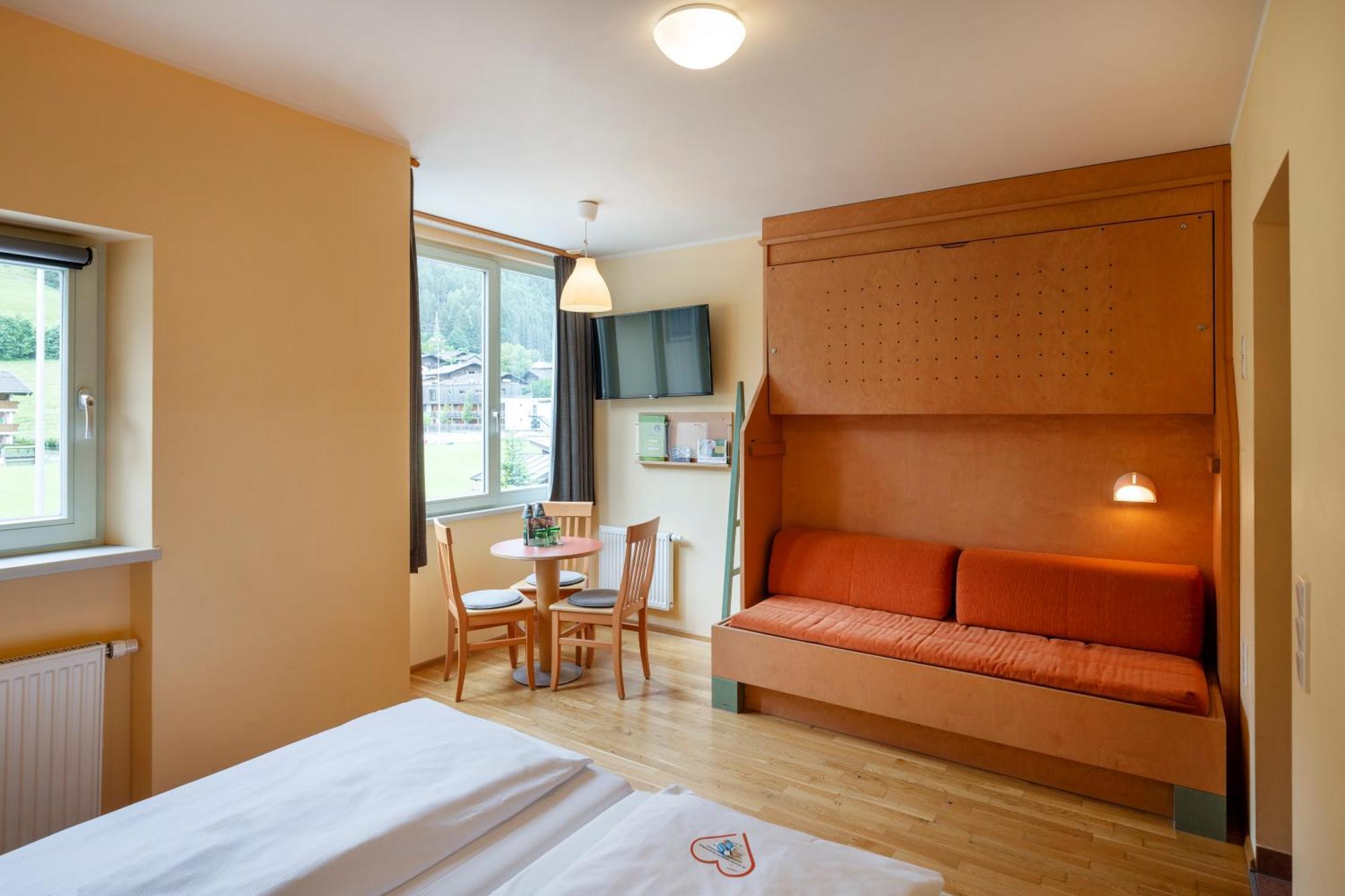 Jufa Hotel Kaprun - Summercard Included Экстерьер фото