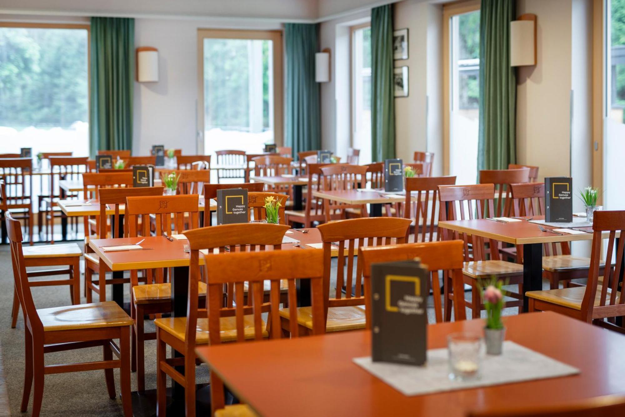 Jufa Hotel Kaprun - Summercard Included Экстерьер фото
